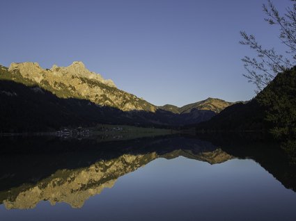 Tannheimer Tal 🧡 Österreichs schönste Wanderregion Tannheimer Tal 🧡 Österreichs schönste Wanderregion