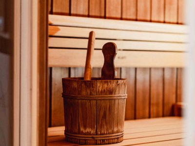 Wein & Wellness im Tannheimer Tal Wein & Wellness im Tannheimer Tal