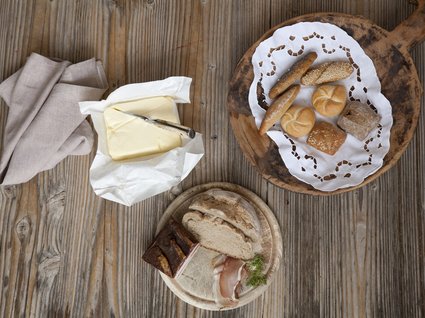 Unser Hotel in Tannheim mit Genießerfrühstück Unser Hotel in Tannheim mit Genießerfrühstück