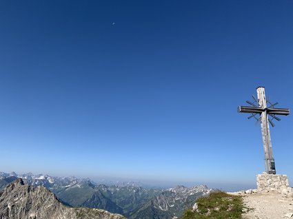 Tannheimer Tal 🧡 Österreichs schönste Wanderregion Tannheimer Tal 🧡 Österreichs schönste Wanderregion